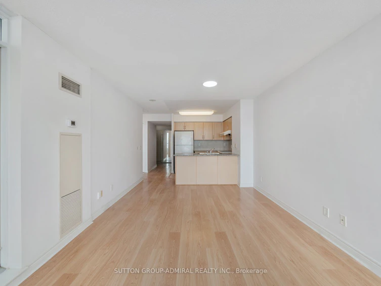 1101-60 Disera Drive, Vaughan, ON, L4J 9G1 - 11