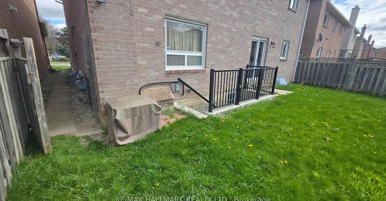 Lower Level-40 Brookmill Drive, Vaughan, ON, L4J 6K6 - 8