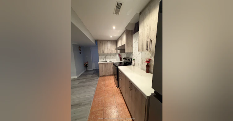 BSMT-51 Ralph Chalmers Avenue, Markham, ON, L6E 2C3 - 7