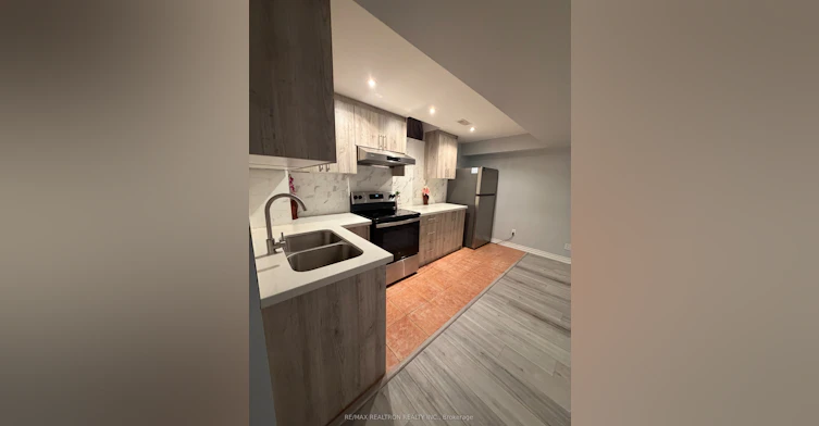 BSMT-51 Ralph Chalmers Avenue, Markham, ON, L6E 2C3 - 9