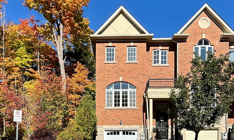 51-8777 Dufferin Street