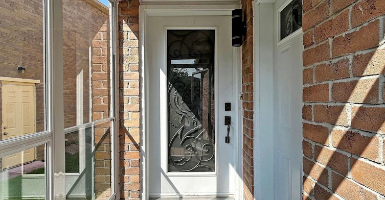 Upper-92 Jaffray Road, Markham, ON, L3S 1G9 - 2