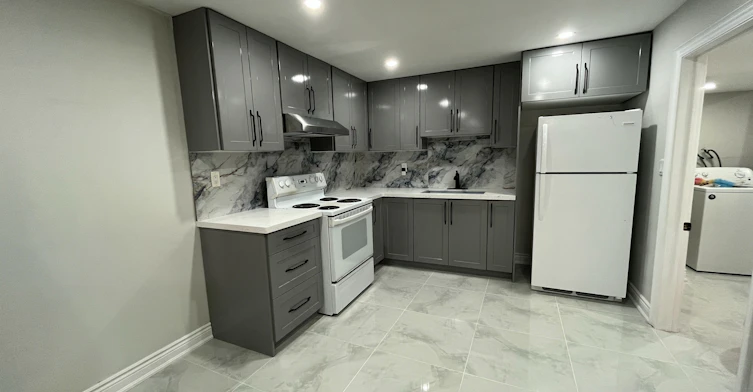 BSMT-92 Jaffray Road, Markham, ON, L3S 1G9 - 3