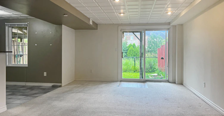 Bsmt-26 Millcliff Circle, Aurora, ON, L4G 7N7 - 2