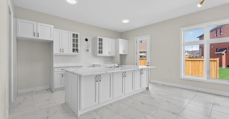 23 Joiner Circle N, Whitchurch-Stouffville, ON, L4A 4W9 - 19