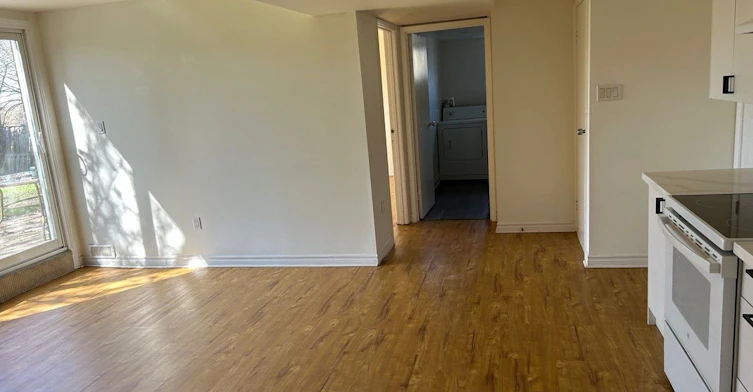 #bmst-88 Eastman Crescent, Newmarket, ON, L3Y 5S2 - 6