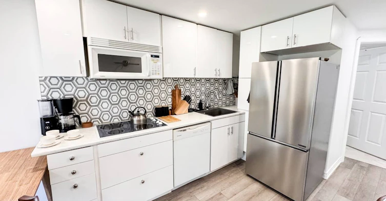 Unit #B-361 Gaston Place, Newmarket, ON, L3Y 8M4 - 2