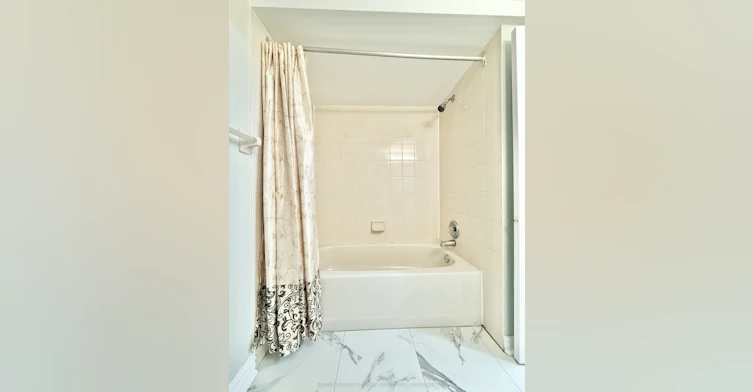 26 Pandora Court, Richmond Hill, ON, L4S 1J4 - 11
