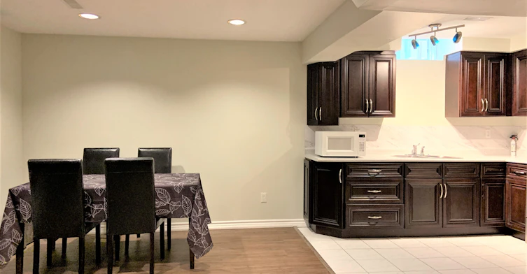 26 Pandora Court, Richmond Hill, ON, L4S 1J4 - 4