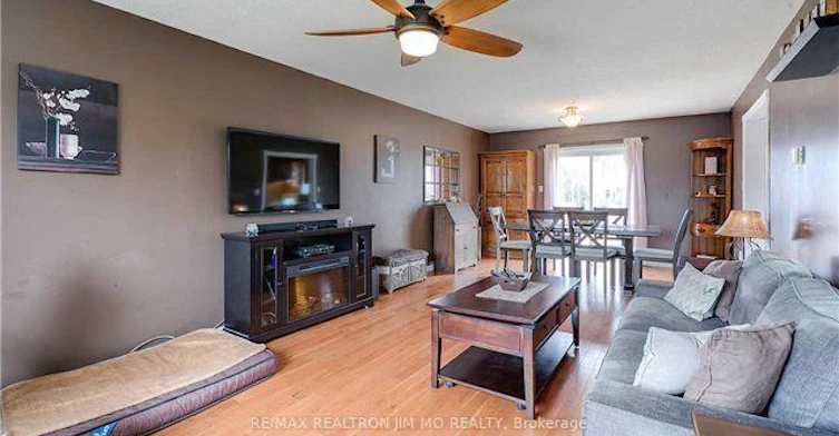 745 Third Avenue, Georgina, ON, L0E 1S0 - 3