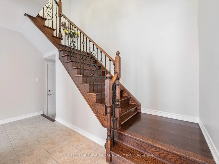 119 Warbler Avenue, Vaughan, ON, L6A 0X9 - 13