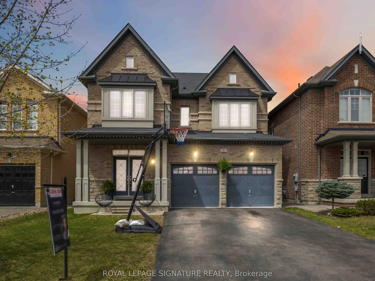 99 Card Lumber Crescent, Vaughan, ON, L4H 3Z1
