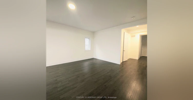 226 Archerhill Circle, Aurora, ON, L4G 4E2 - 8