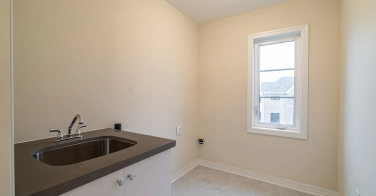 19 Stennett Drive, Georgina, ON, L4P 0J4 - 28