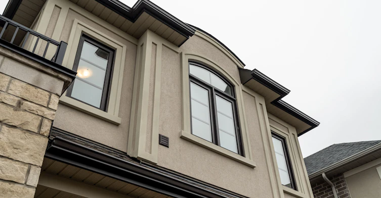 19 Stennett Drive, Georgina, ON, L4P 0J4 - 3