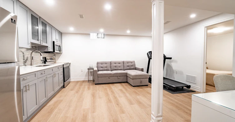Basement-176 William Roe Boulevard, Newmarket, ON, L3Y 1B3 - 3