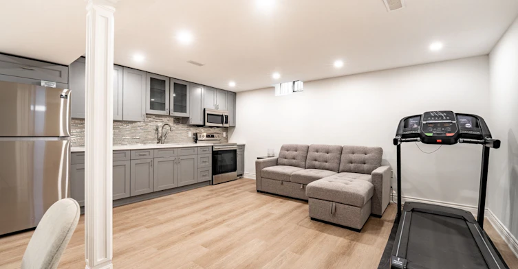 Basement-176 William Roe Boulevard, Newmarket, ON, L3Y 1B3 - 4