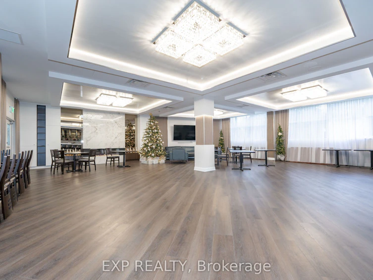 404-30 Harding Boulevard W, Richmond Hill, ON, L4C 9M3 - 33