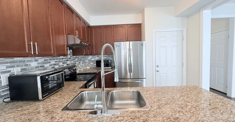 Main & Second Floor-10 Greenspire Avenue, Markham, ON, L6E 0N2 - 12