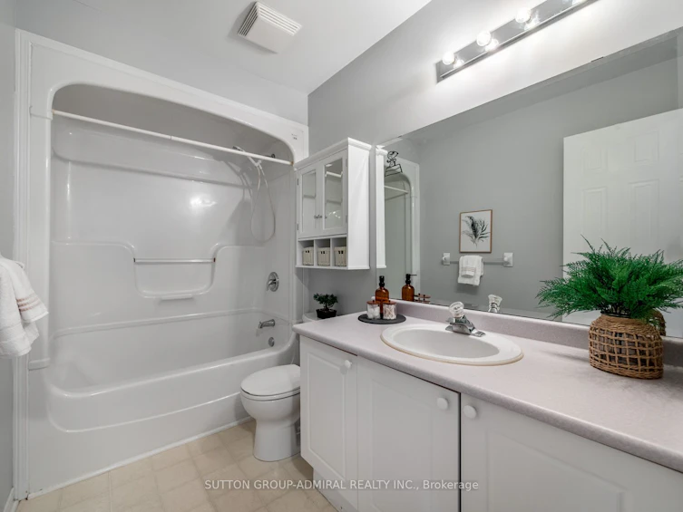 52 Longview Drive, Bradford West Gwillimbury, ON, L3Z 2H3 - 30