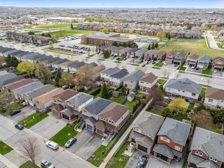 52 Longview Drive, Bradford West Gwillimbury, ON, L3Z 2H3 - 47