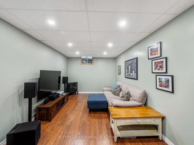 52 Longview Drive, Bradford West Gwillimbury, ON, L3Z 2H3 - 33