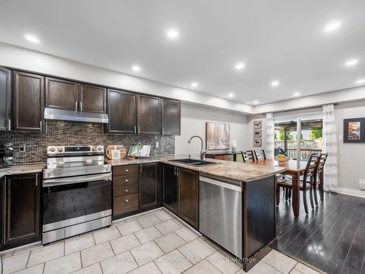 52 Longview Drive, Bradford West Gwillimbury, ON, L3Z 2H3 - 9