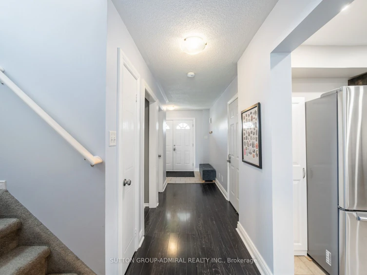 52 Longview Drive, Bradford West Gwillimbury, ON, L3Z 2H3 - 17