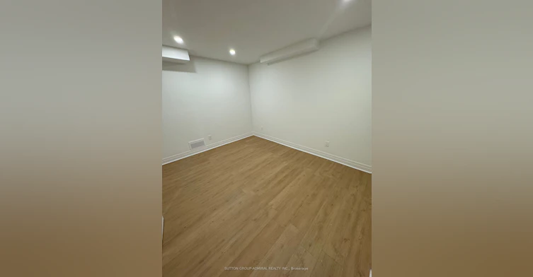 Lower-23 Chatsworth Court, Vaughan, ON, L4L 7G3 - 9