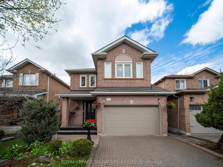 440 Flanagan Court, Newmarket, ON, L3X 2E9 - 2