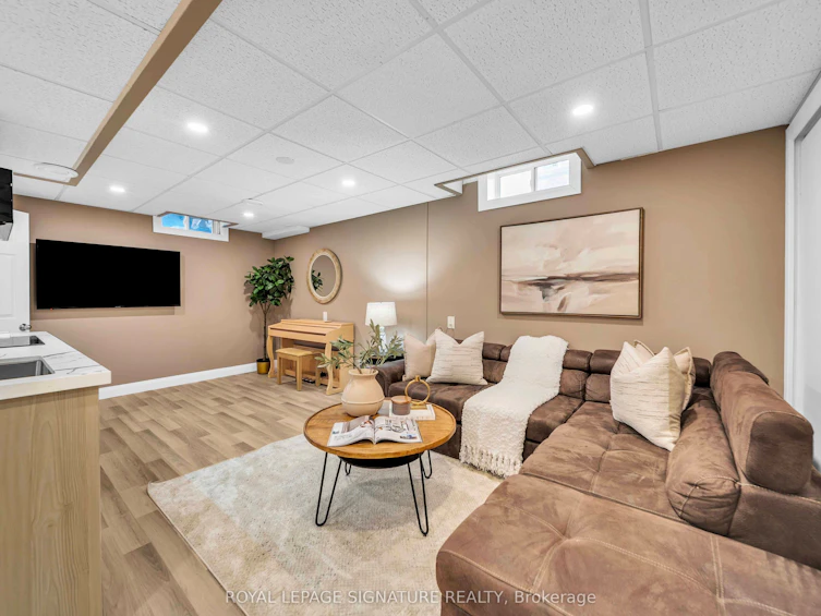 440 Flanagan Court, Newmarket, ON, L3X 2E9 - 17