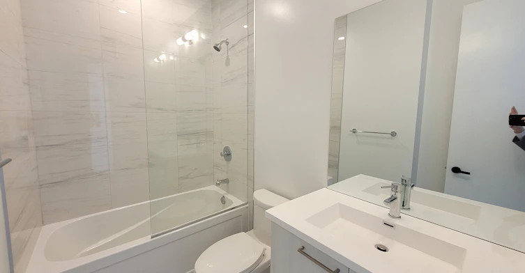 602-195 Commerce Street, Vaughan, ON, L4K 0P9 - 8