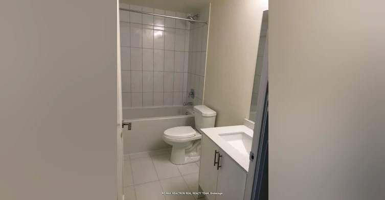 825-9000 Jane Street, Vaughan, ON, L4K 0M6 - 5
