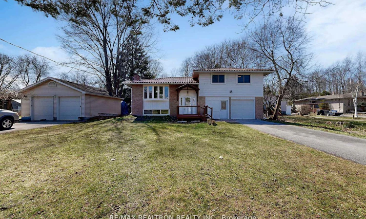 100 River Drive