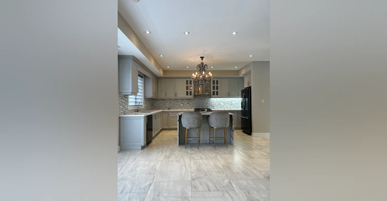 602 Lake Drive S, Georgina, ON, L4P 1T5 - 2