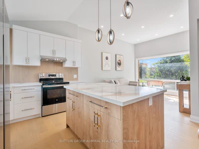 393 Paliser Crescent S - 4
