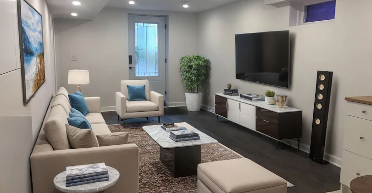 Lower-290 Britannia Avenue, Bradford West Gwillimbury, ON, L3Z 1A7