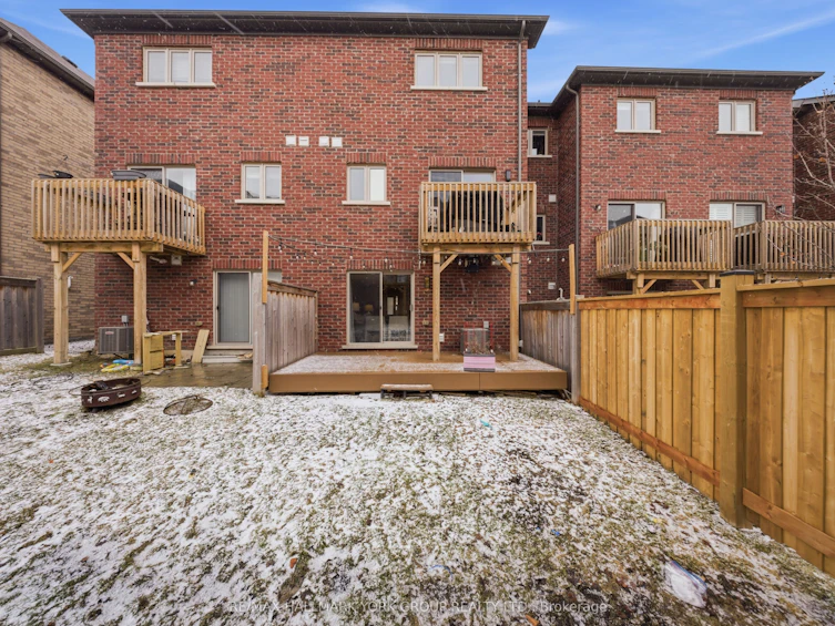 104 Gordon Circle, Newmarket, ON, L3Y 0C9 - 35