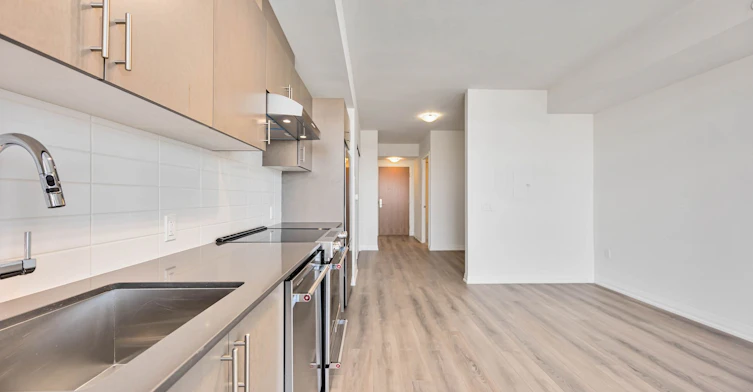 429-8960 Jane Street, Vaughan, ON, L4K 0N9 - 18