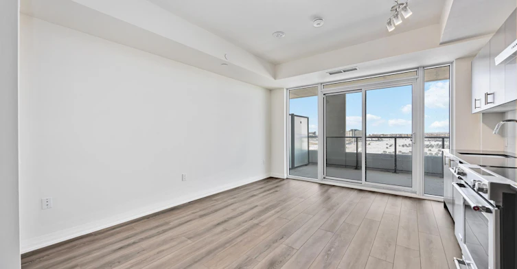 429-8960 Jane Street, Vaughan, ON, L4K 0N9 - 11