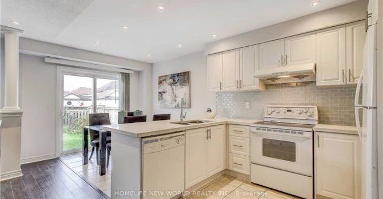 186 Swan Park Road, Markham, ON, L6E 1X3 - 5
