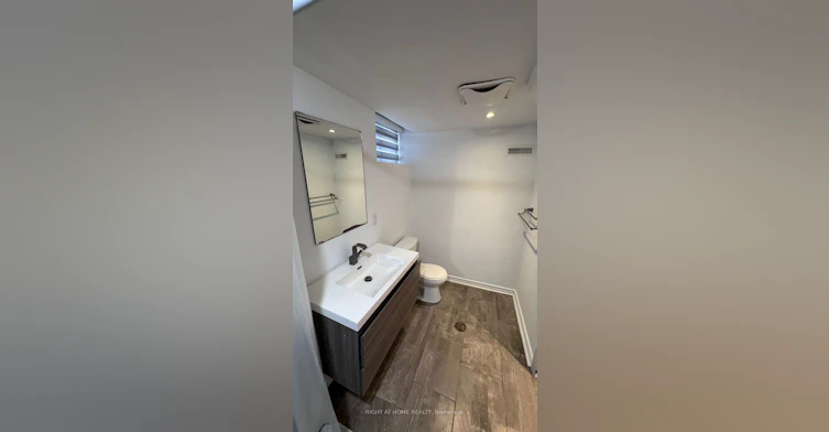 58 Foreht (Basement) Crescent, Aurora, ON, L4G 3E8 - 2