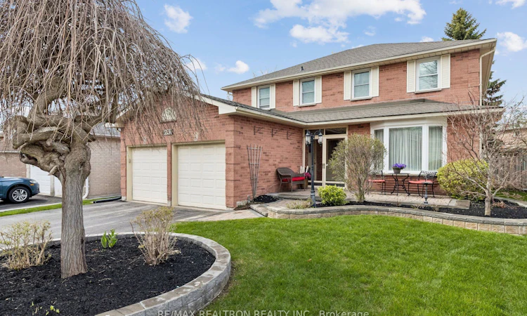 693 Leslie Valley Drive