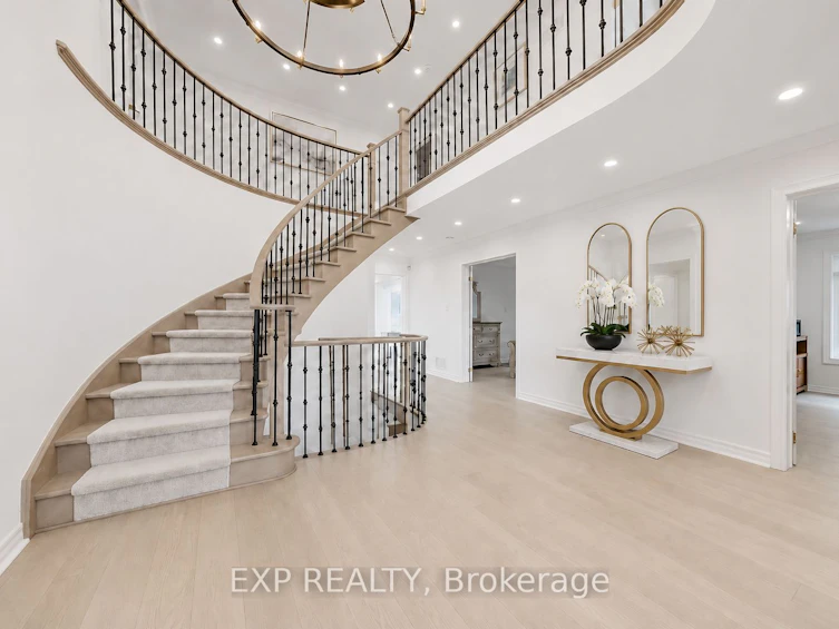 870 Robellino Court, Newmarket, ON, L3X 1L5 - 4