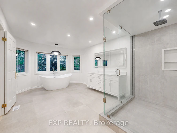 870 Robellino Court, Newmarket, ON, L3X 1L5 - 6