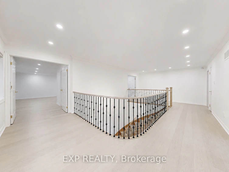 870 Robellino Court, Newmarket, ON, L3X 1L5 - 15