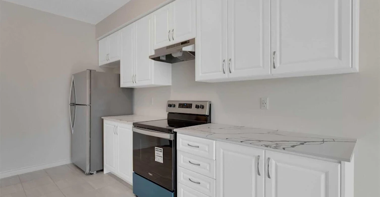 82 Ferragine Crescent, Bradford West Gwillimbury, ON, L3Z 4K2 - 8