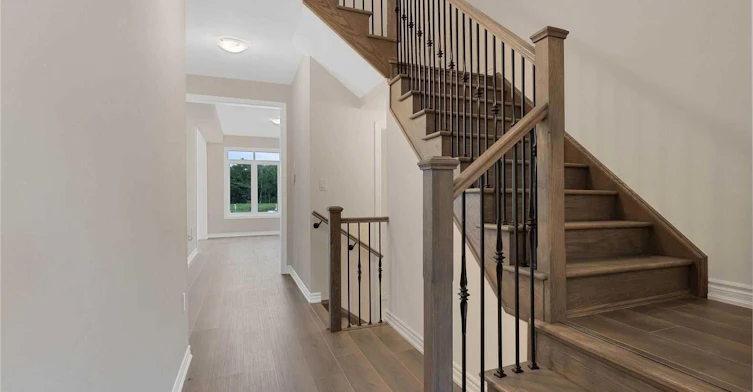 82 Ferragine Crescent, Bradford West Gwillimbury, ON, L3Z 4K2 - 5