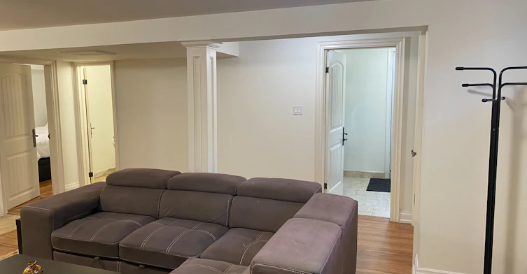 Bsmt-48 Sunnywood Crescent, Richmond Hill, ON, L4C 6W3 - 5
