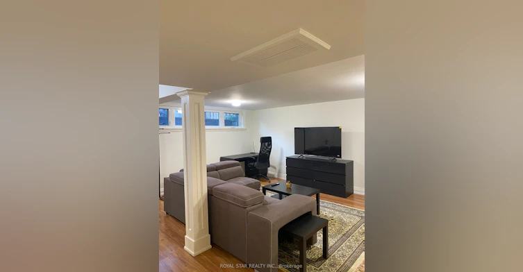 Bsmt-48 Sunnywood Crescent, Richmond Hill, ON, L4C 6W3 - 9
